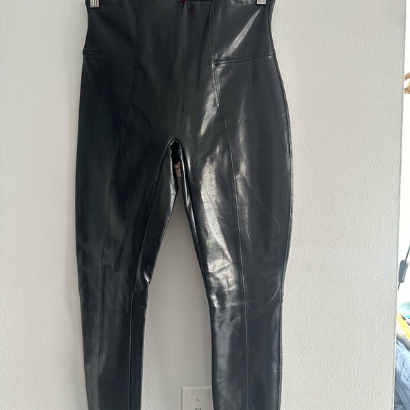 SPANX Black Faux Leather Leggings medium size patent - Picture 2 of 7